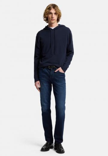 Узкие джинсы