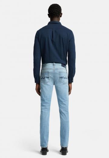 Узкие джинсы