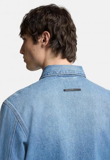 Джинсовая куртка