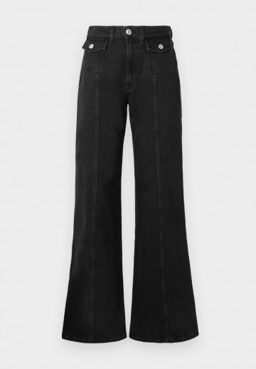 Свободные джинсы