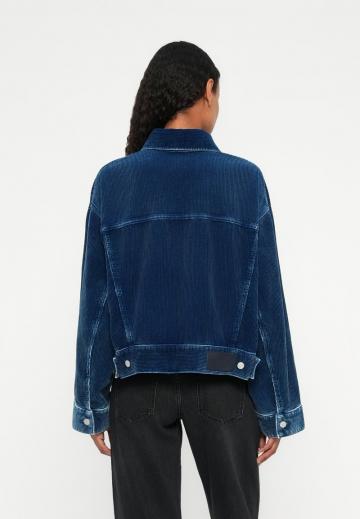 Вельветовая куртка