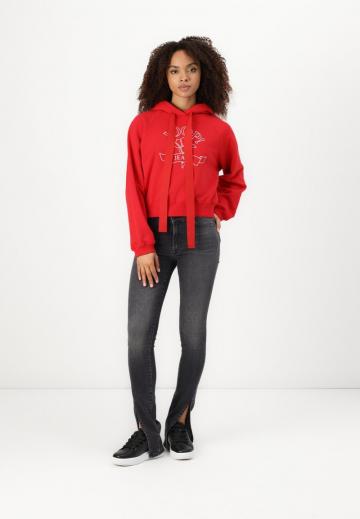 Пуловер с капюшоном