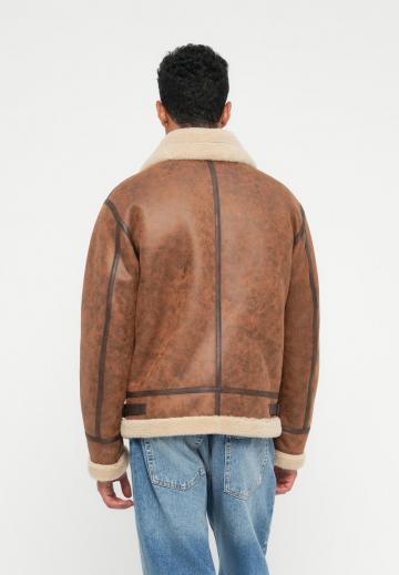 Зимняя куртка