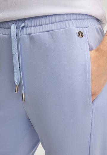 Узкие брюки