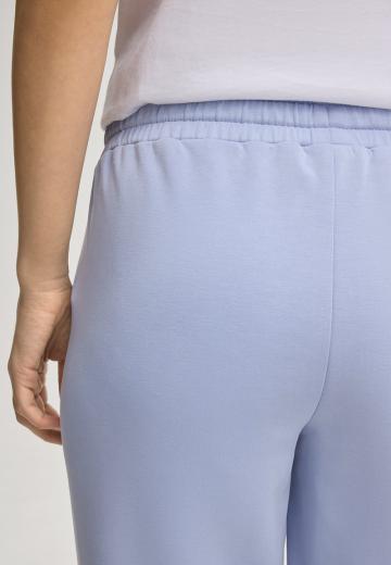 Узкие брюки