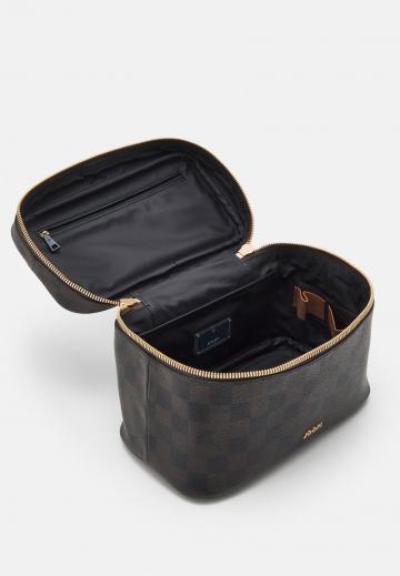 Косметичка