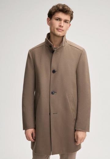 Короткое пальто