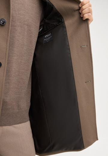 Короткое пальто