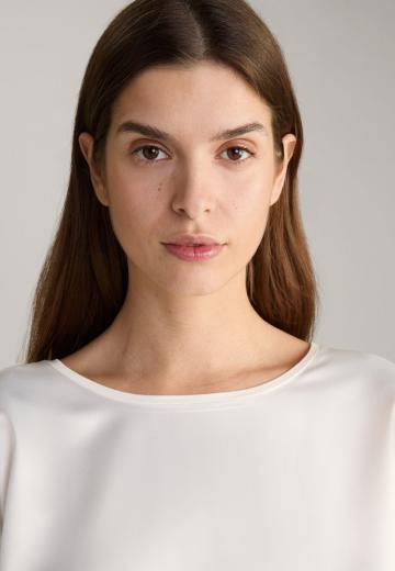 Атласная блузка