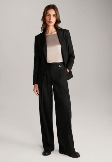 Атласная блузка