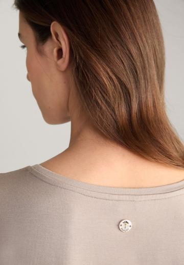 Атласная блузка