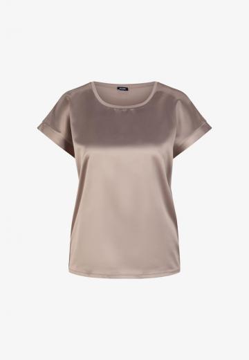 Атласная блузка