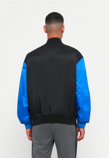 Куртка бомбер