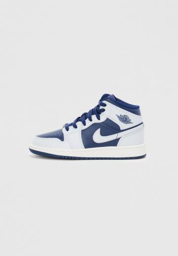 Высокие кеды