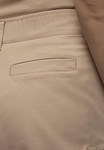 Юбка с накладными карманами