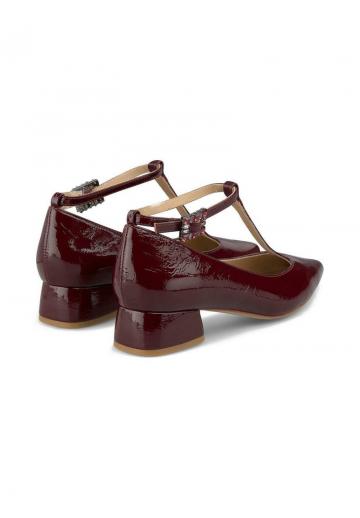 Туфли с ремешком