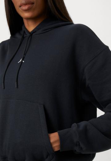 Спортивная толстовка