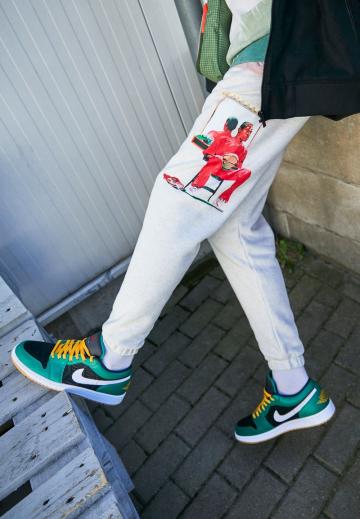 Спортивные штаны