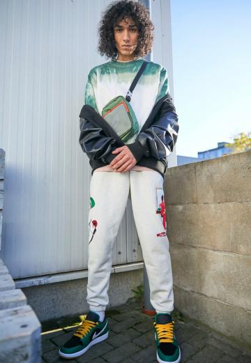 Спортивные штаны