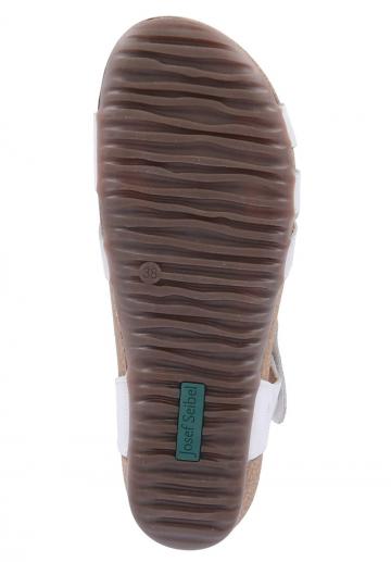 Босоножки на танкетке