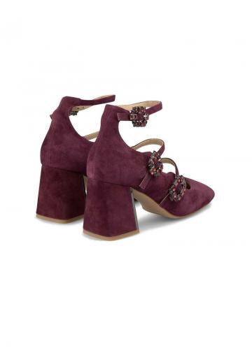 Туфли с ремешком