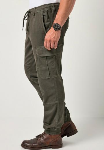 Брюки с накладными карманами