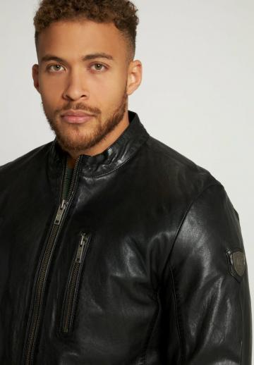 Кожаная куртка