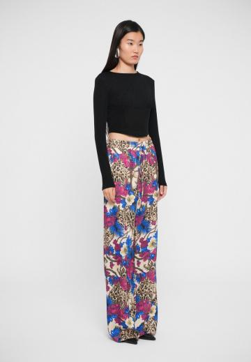 Широкие брюки