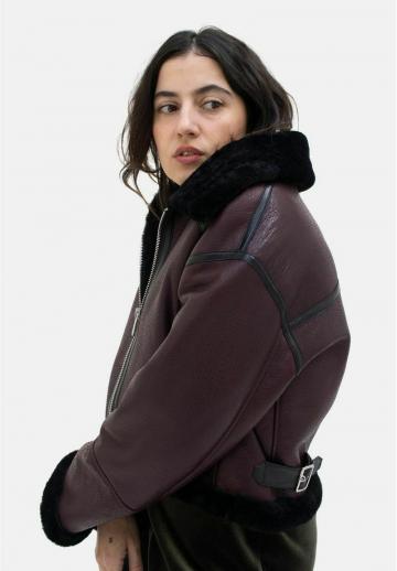 Кожаная куртка