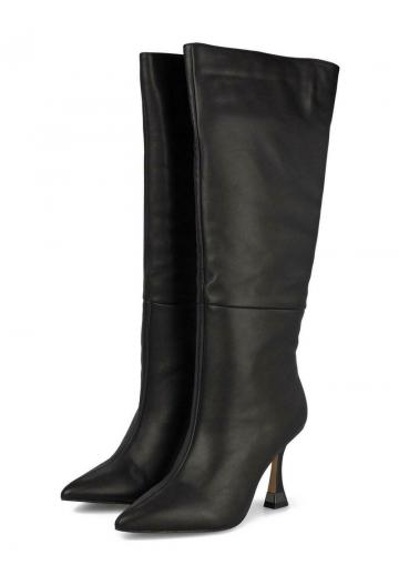 Высокие сапоги