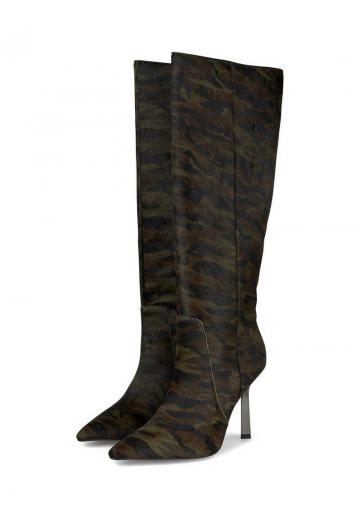 Высокие сапоги