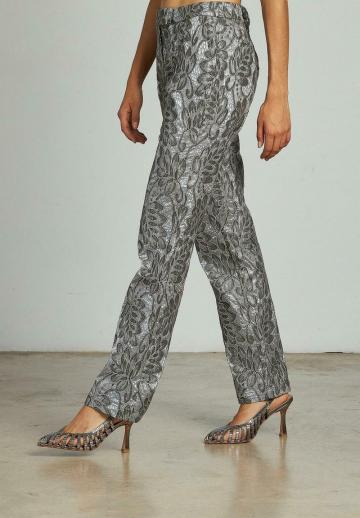 Прямые брюки