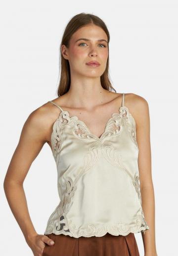 Топ на бретельках