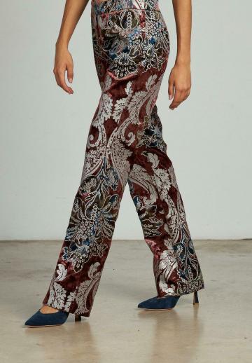 Прямые брюки