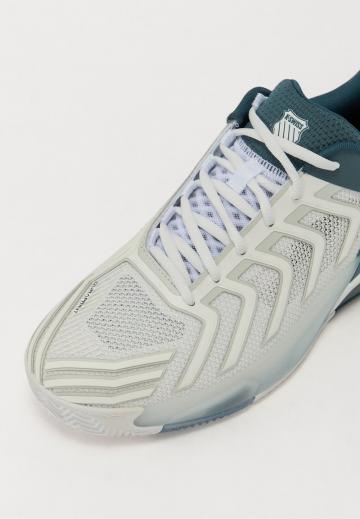 Теннисные кроссовки