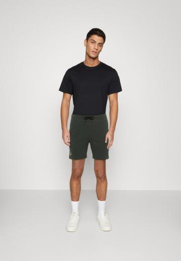 Узкие брюки