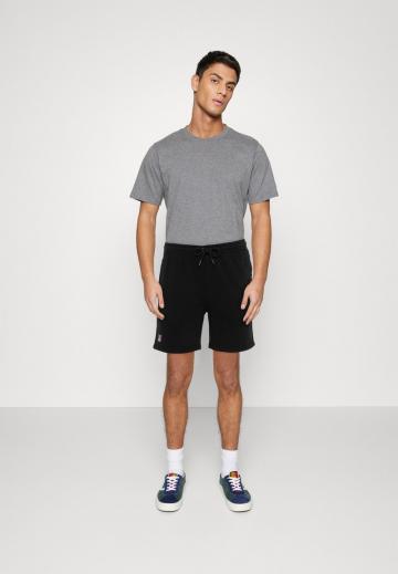 Узкие брюки