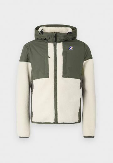 Флисовая куртка