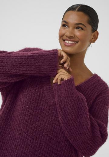 Длинный пуловер