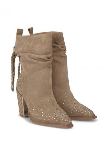 Полусапожки на высоком каблуке