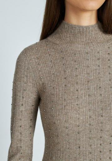 Вязаное платье