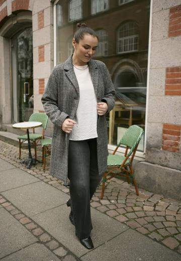 Шерстяное пальто