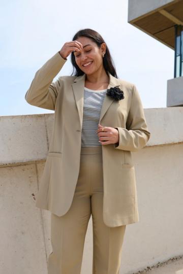 Длинный блейзер