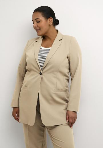 Длинный блейзер