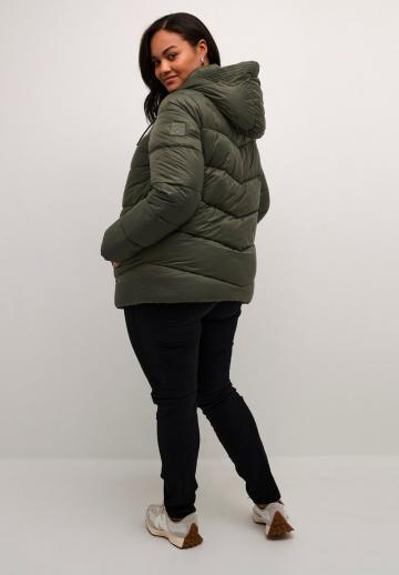 Зимняя куртка