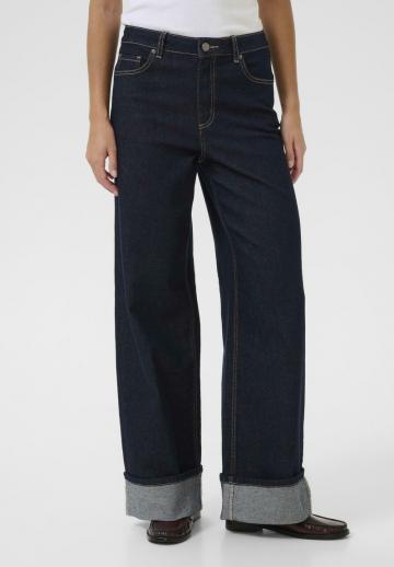 Клешеные джинсы