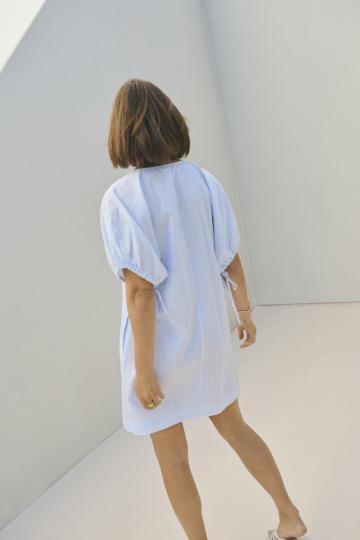 Короткое платье