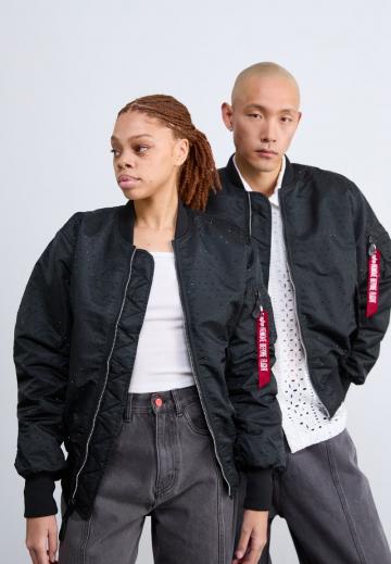 Куртка бомбер