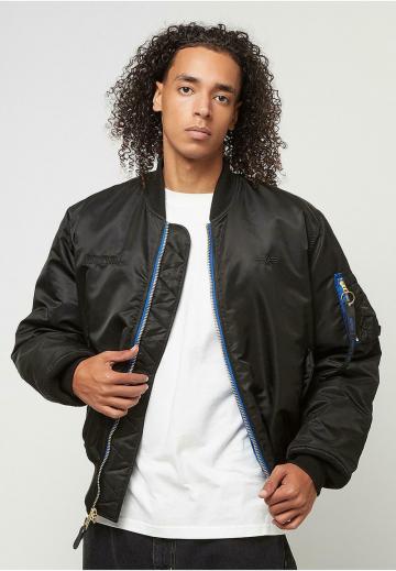 Куртка бомбер