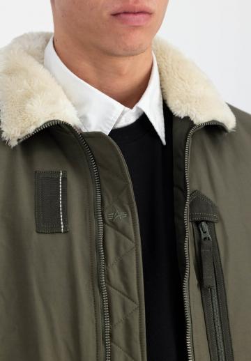 Куртка бомбер